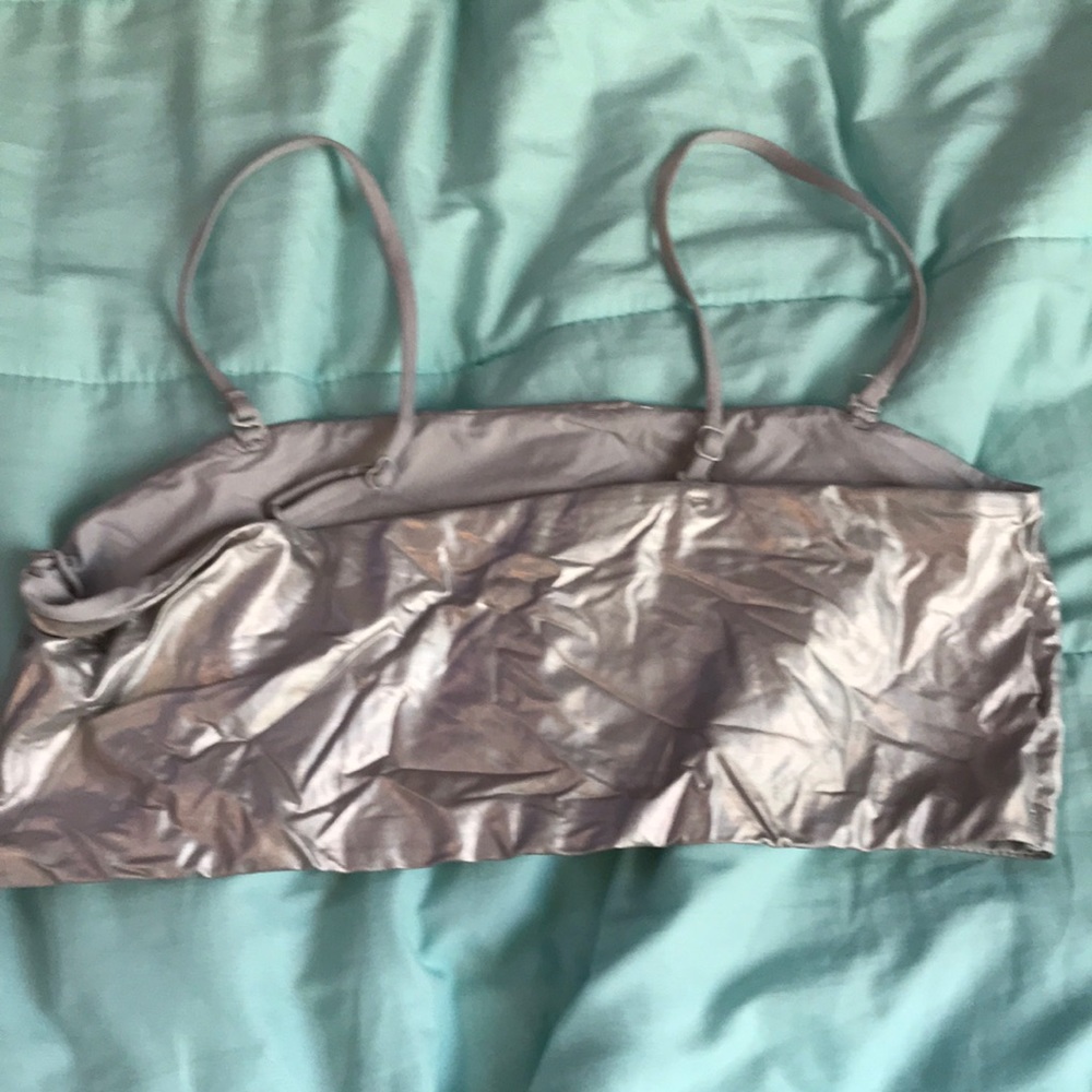 platinum crop top